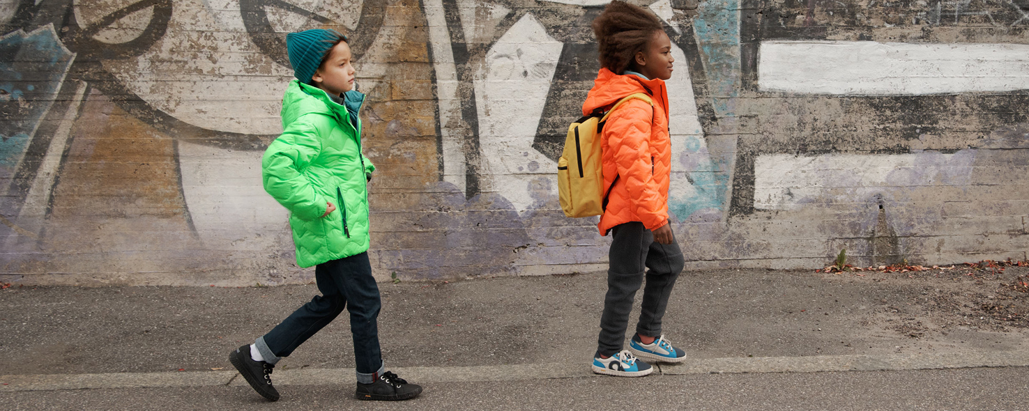 Легкий детский пуховик